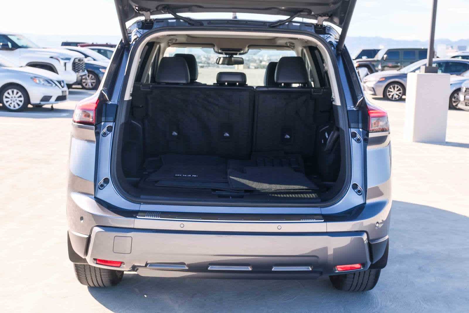 Thumbnail: 2025 Nissan Rogue - 27