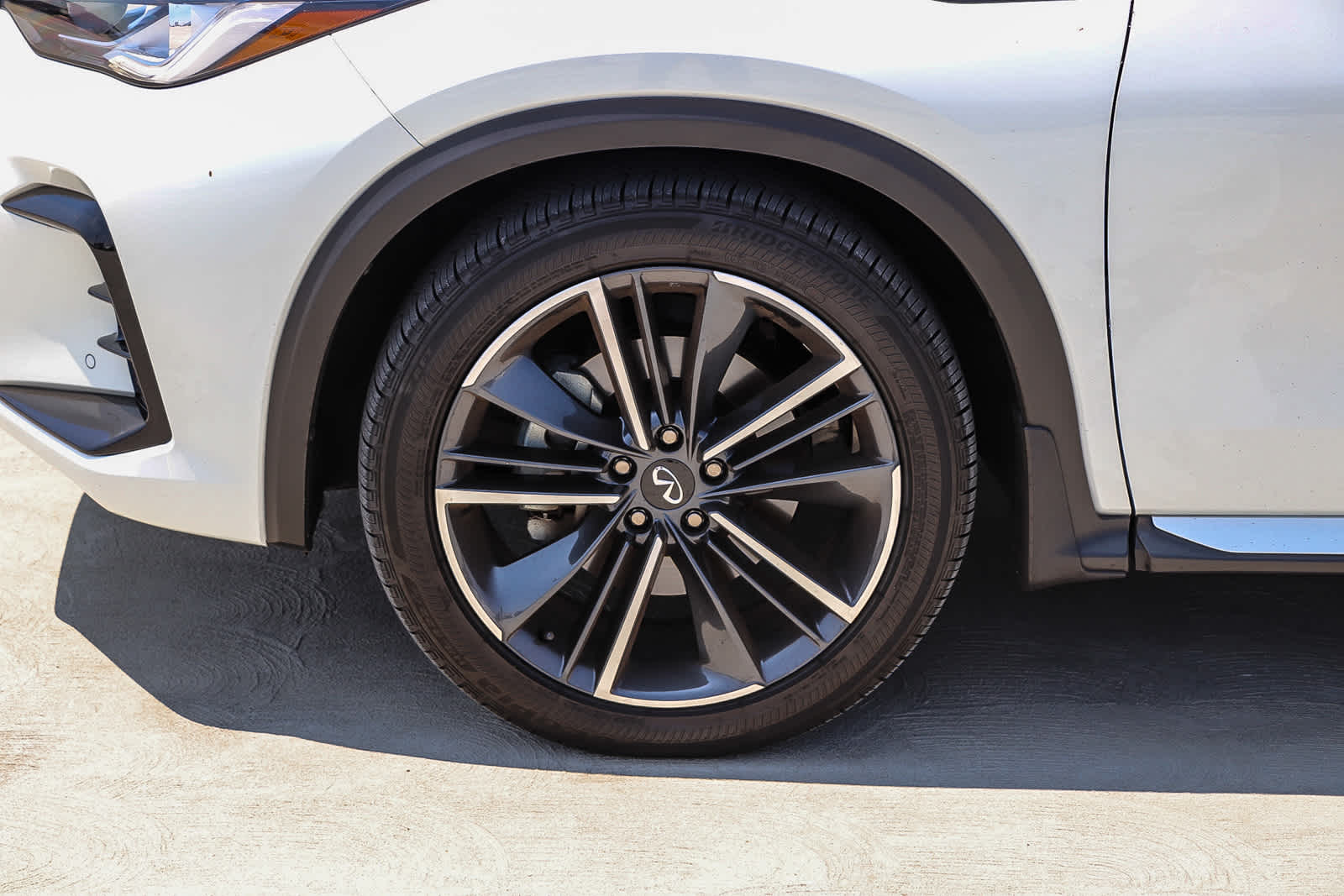 Thumbnail: 2025 INFINITI QX50 - 10