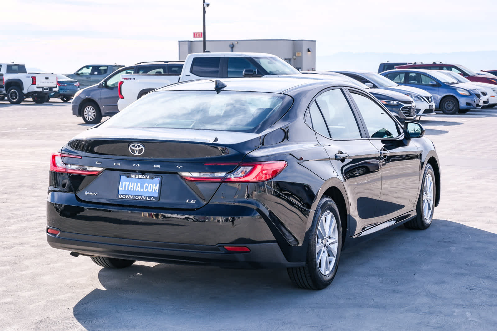 Thumbnail: 2025 Toyota Camry - 4