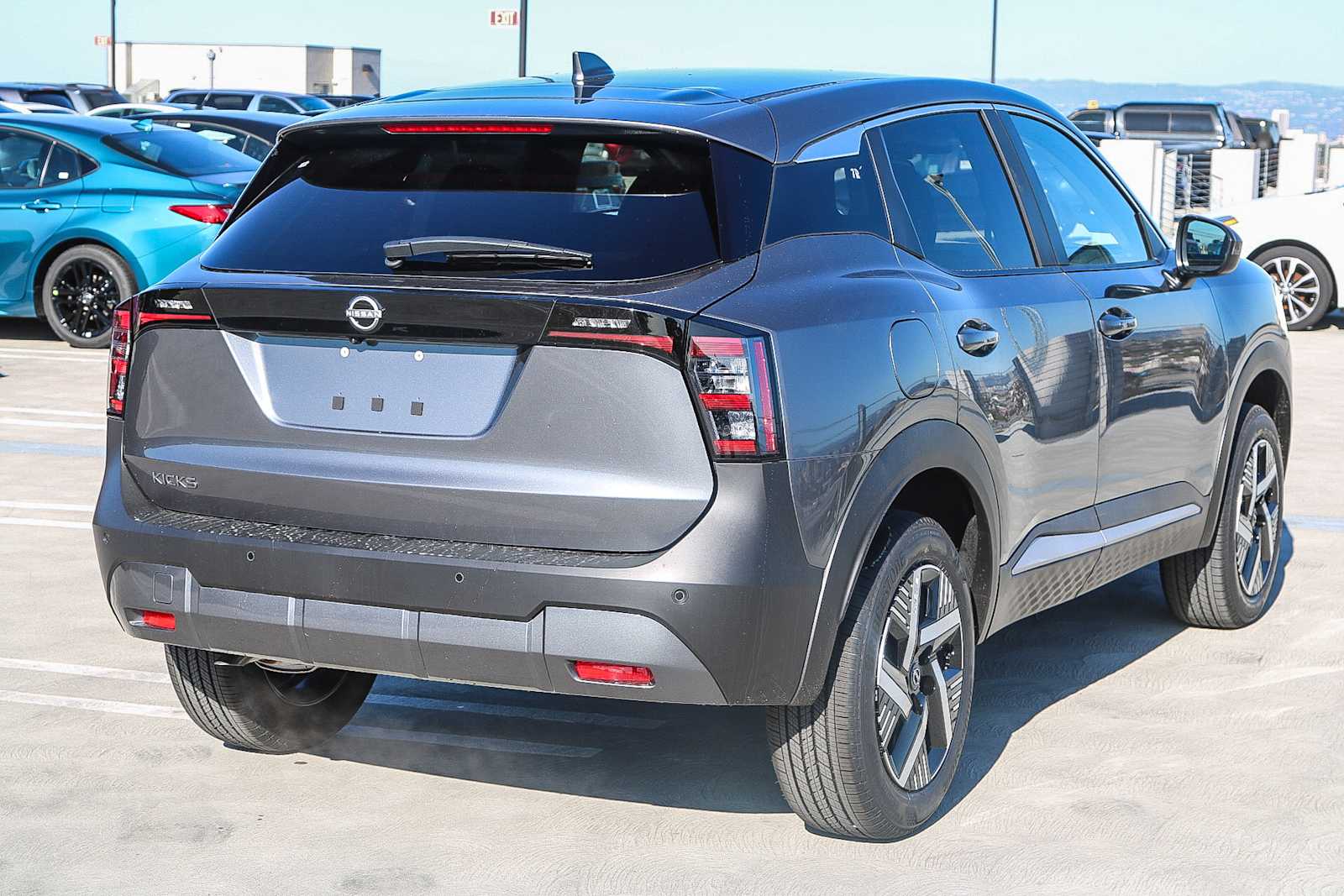 Thumbnail: 2025 Nissan Kicks - 6