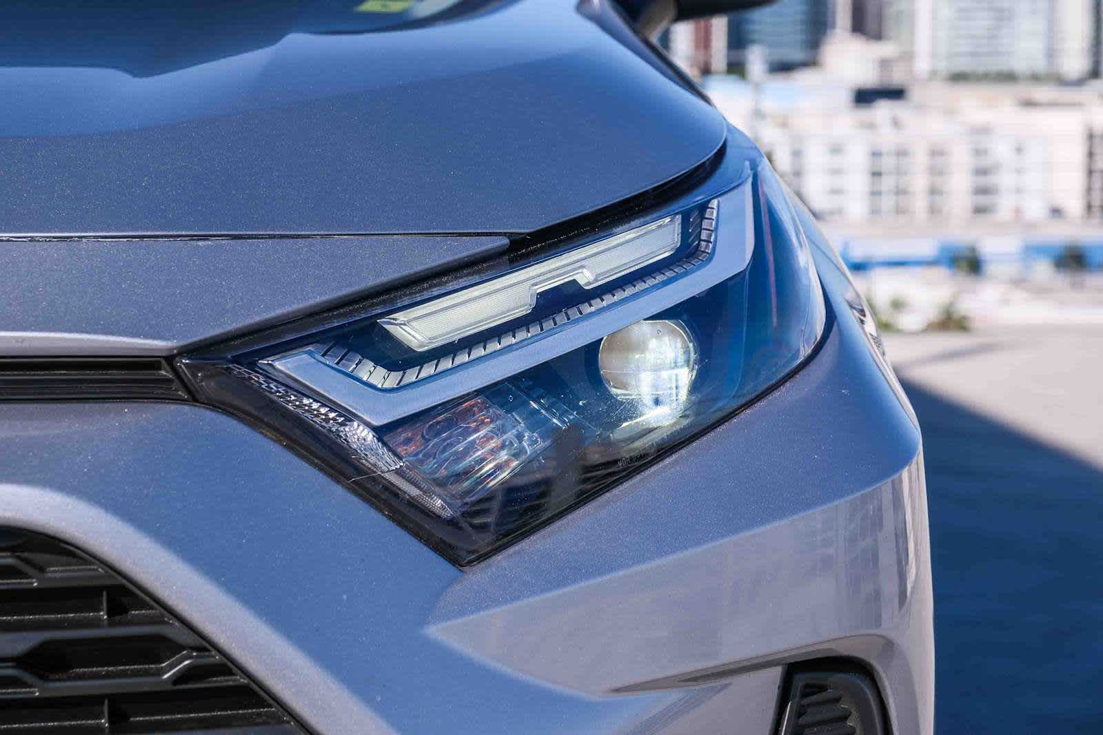 Thumbnail: 2025 Toyota RAV4 - 12