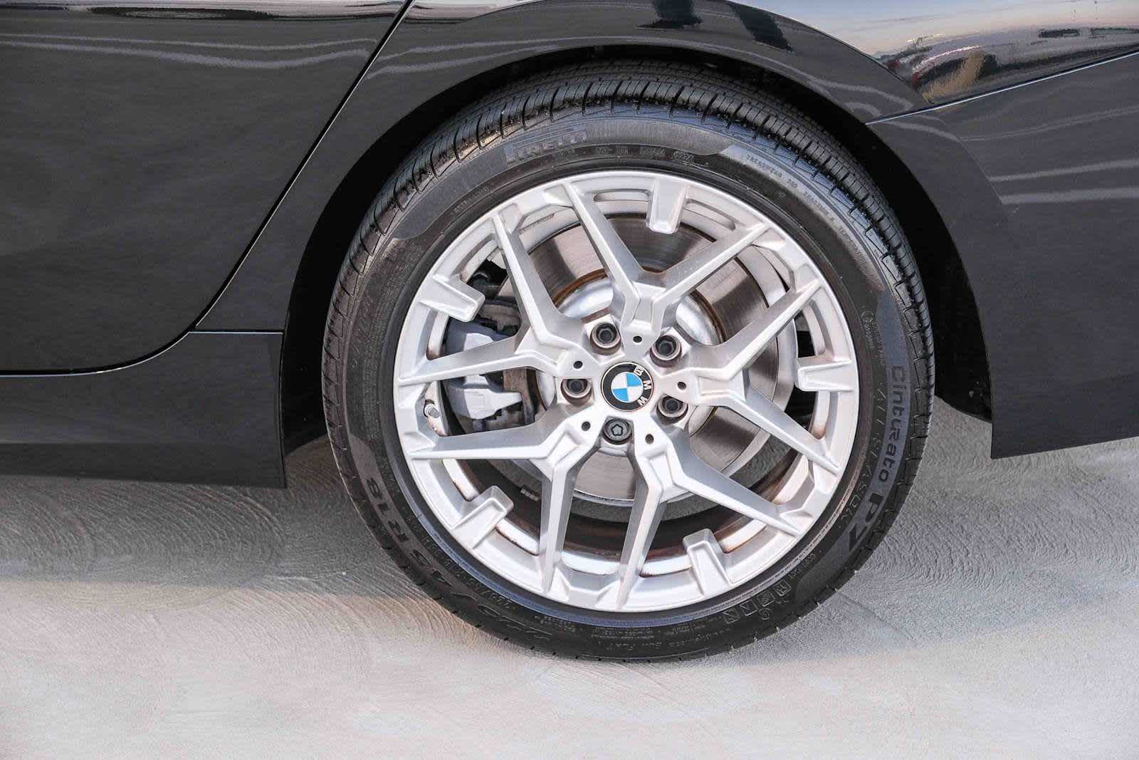 Thumbnail: 2025 BMW 3 Series - 8