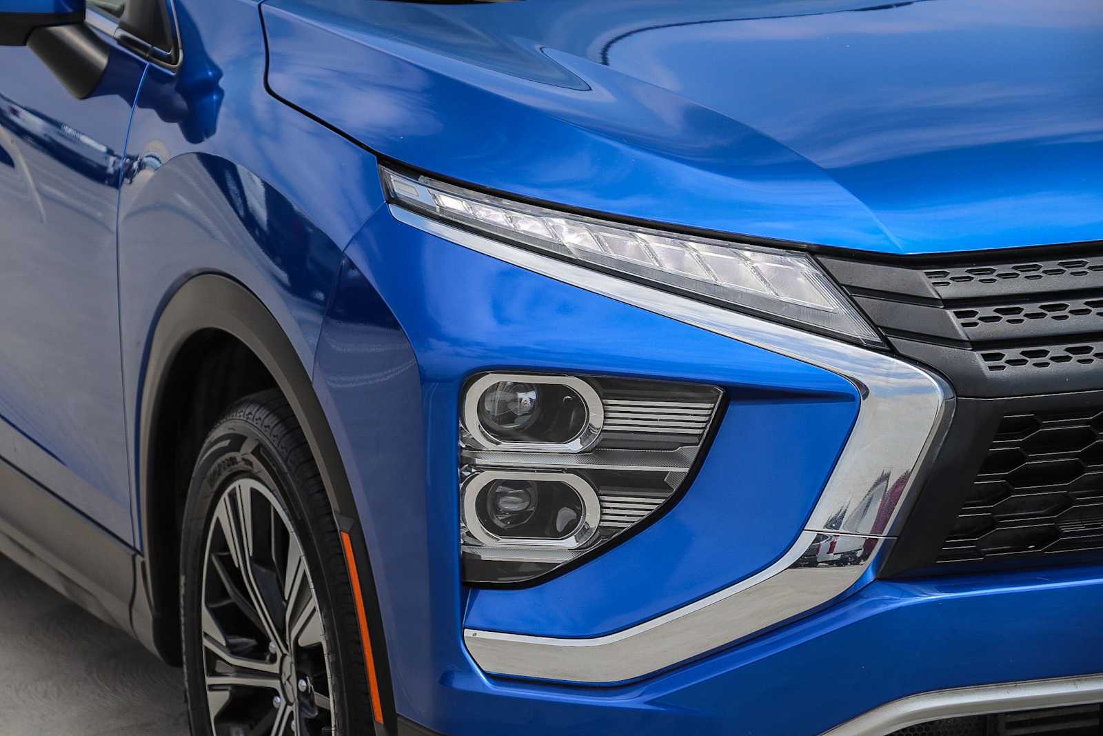 Thumbnail: 2022 Mitsubishi Eclipse Cross - 3