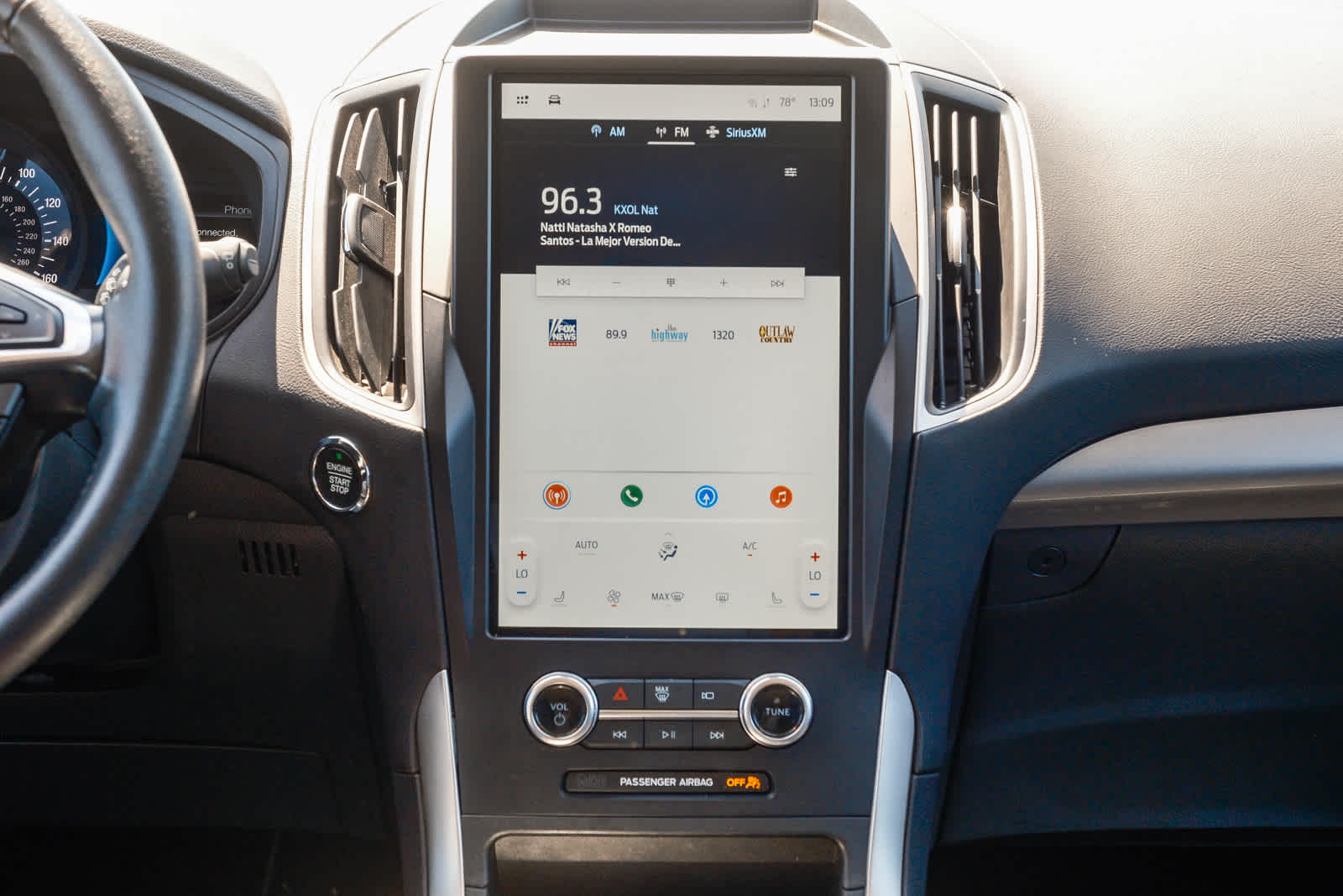 Thumbnail: 2024 Ford Edge - 14