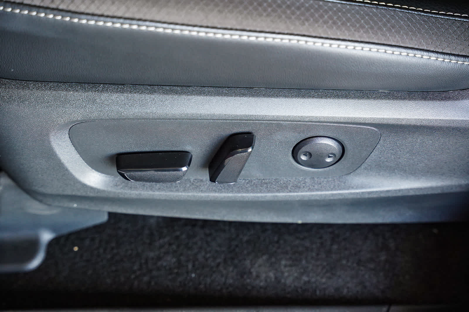 Thumbnail: 2025 Nissan Pathfinder - 23