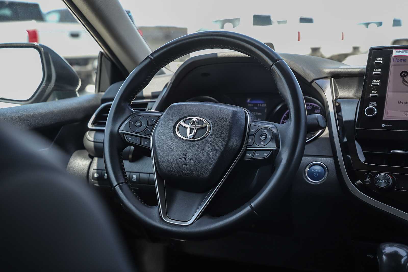 Thumbnail: 2024 Toyota Camry - 14
