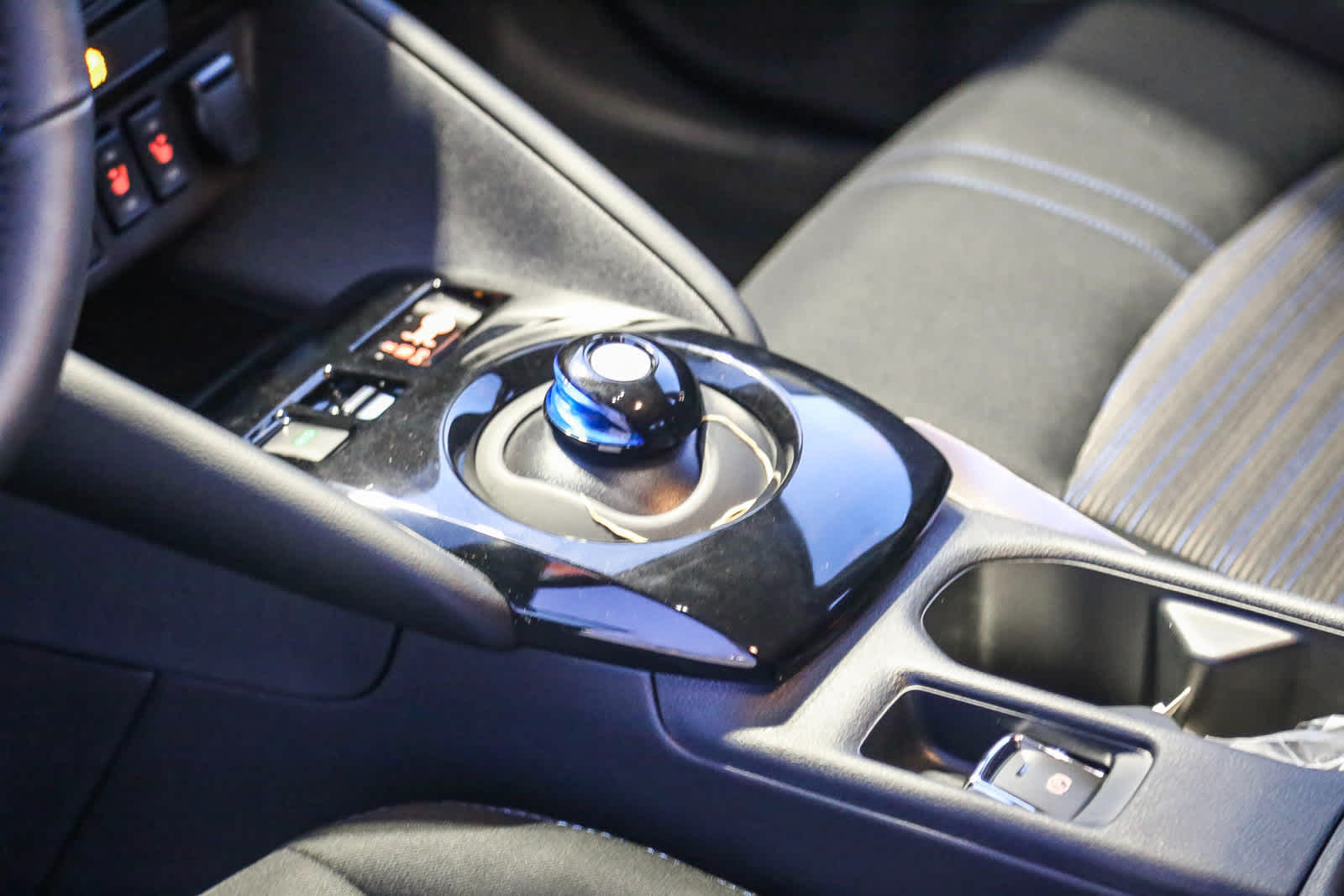 Thumbnail: 2025 Nissan Leaf - 20