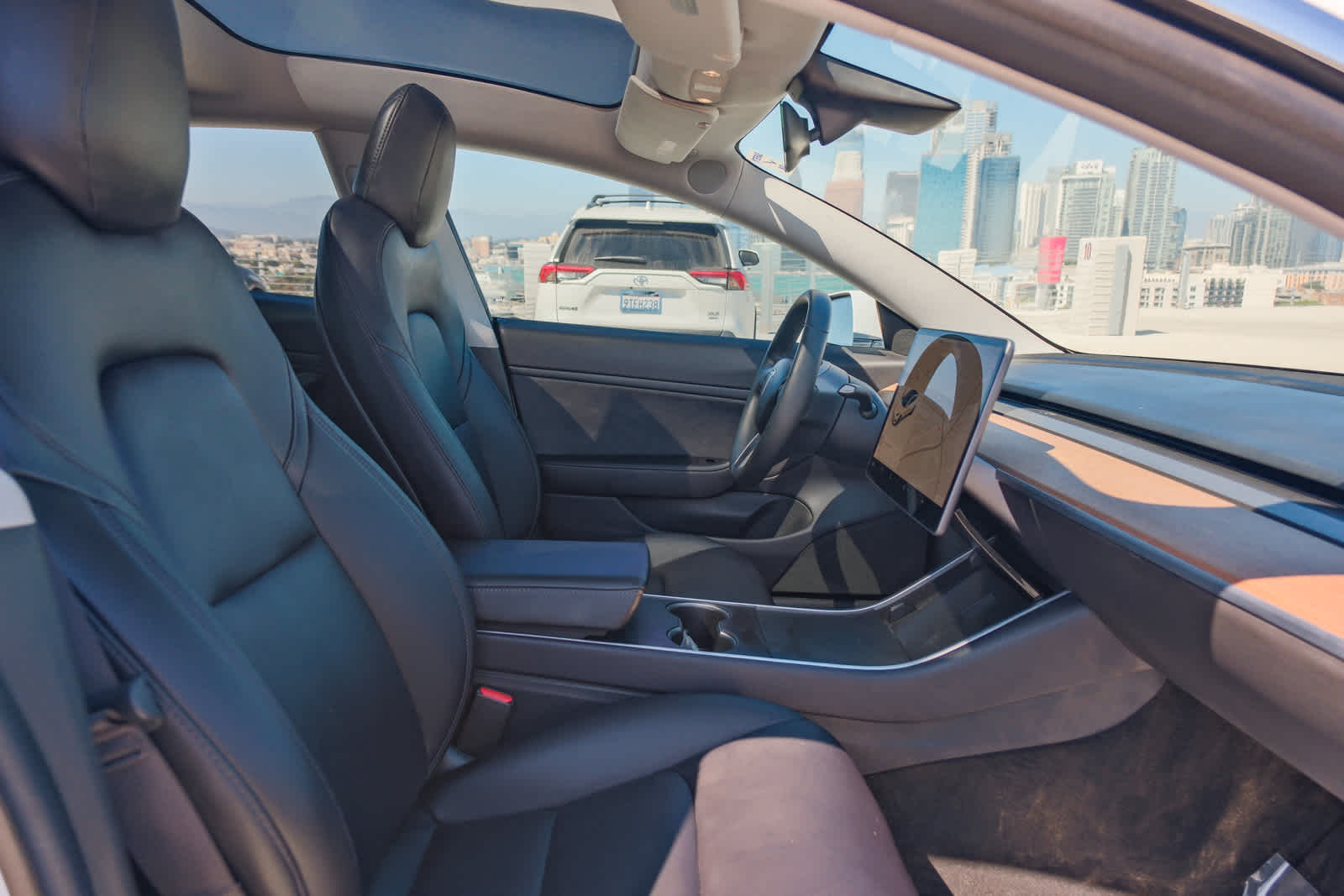 Thumbnail: 2018 Tesla Model 3 - 16