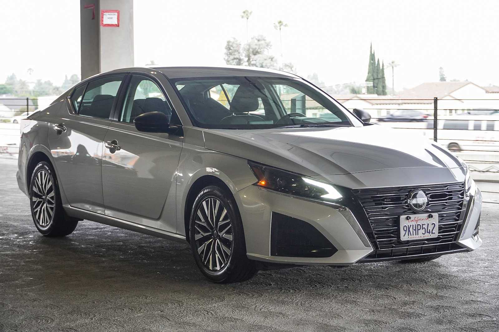 Thumbnail: 2024 Nissan Altima - 3