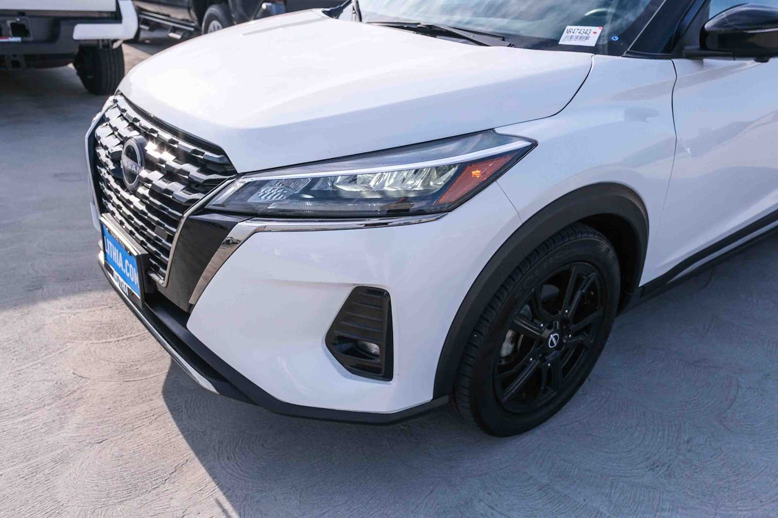 Thumbnail: 2022 Nissan Kicks - 12