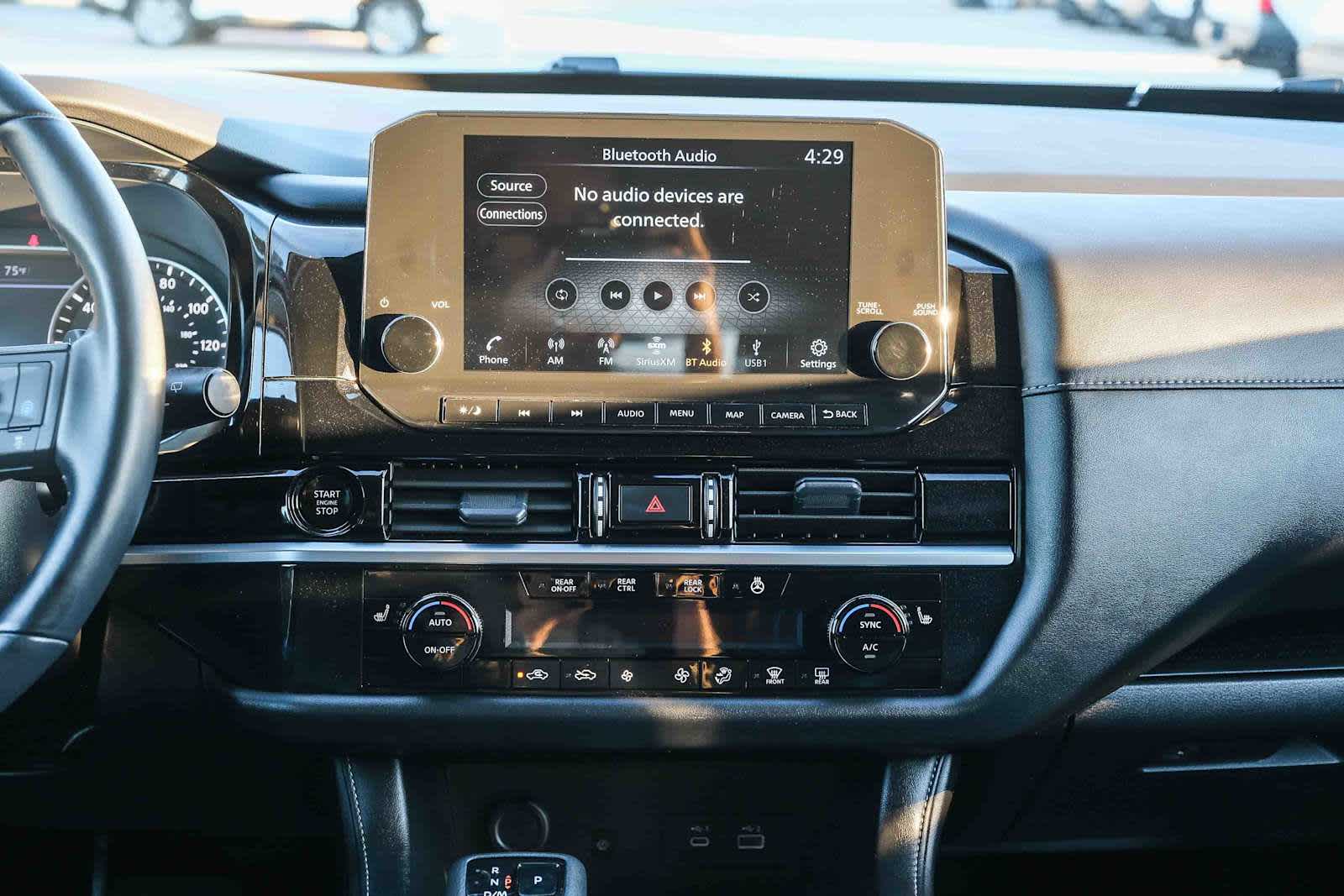 Thumbnail: 2025 Nissan Pathfinder - 11