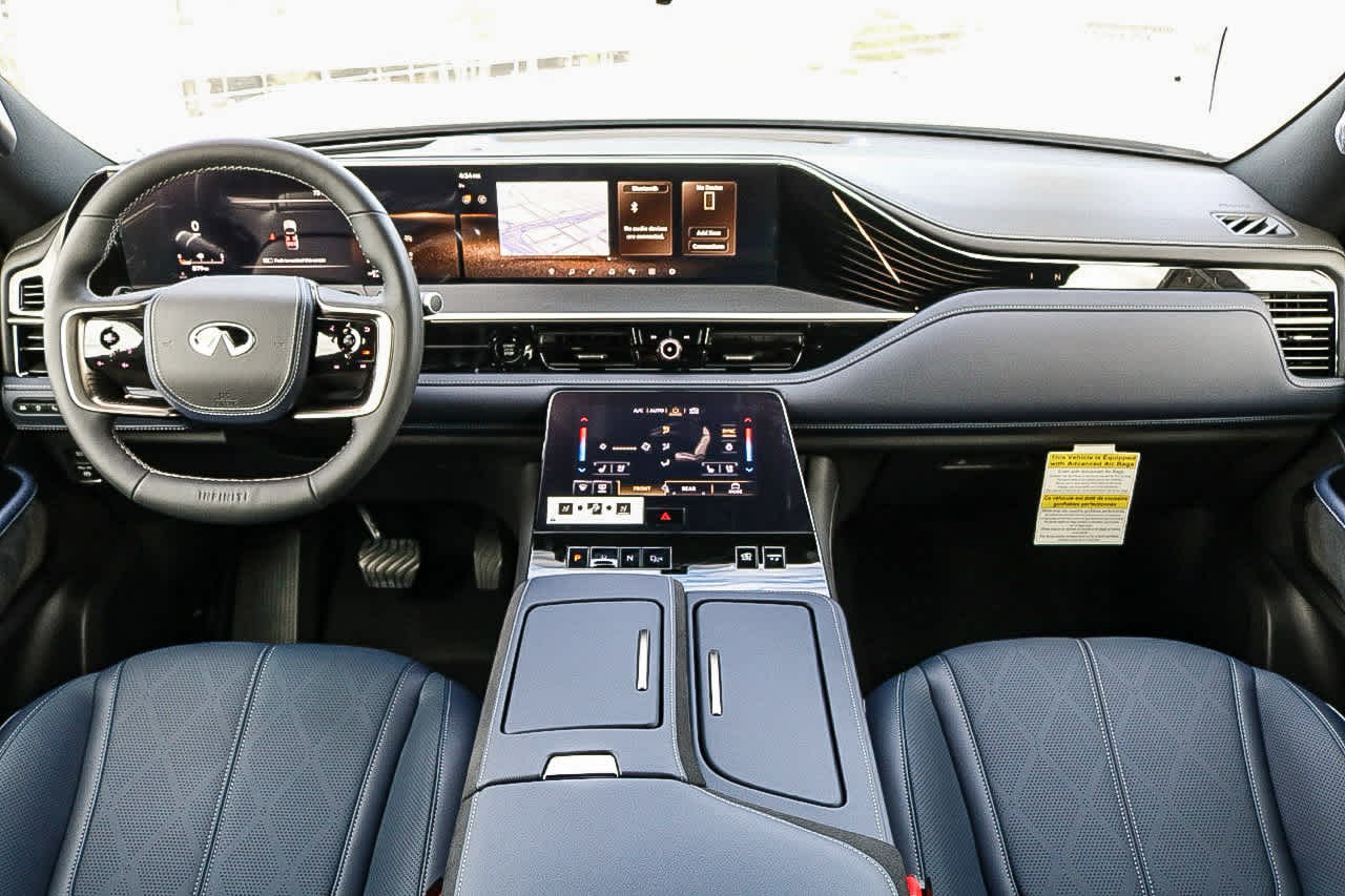 Thumbnail: 2026 INFINITI QX80 - 14