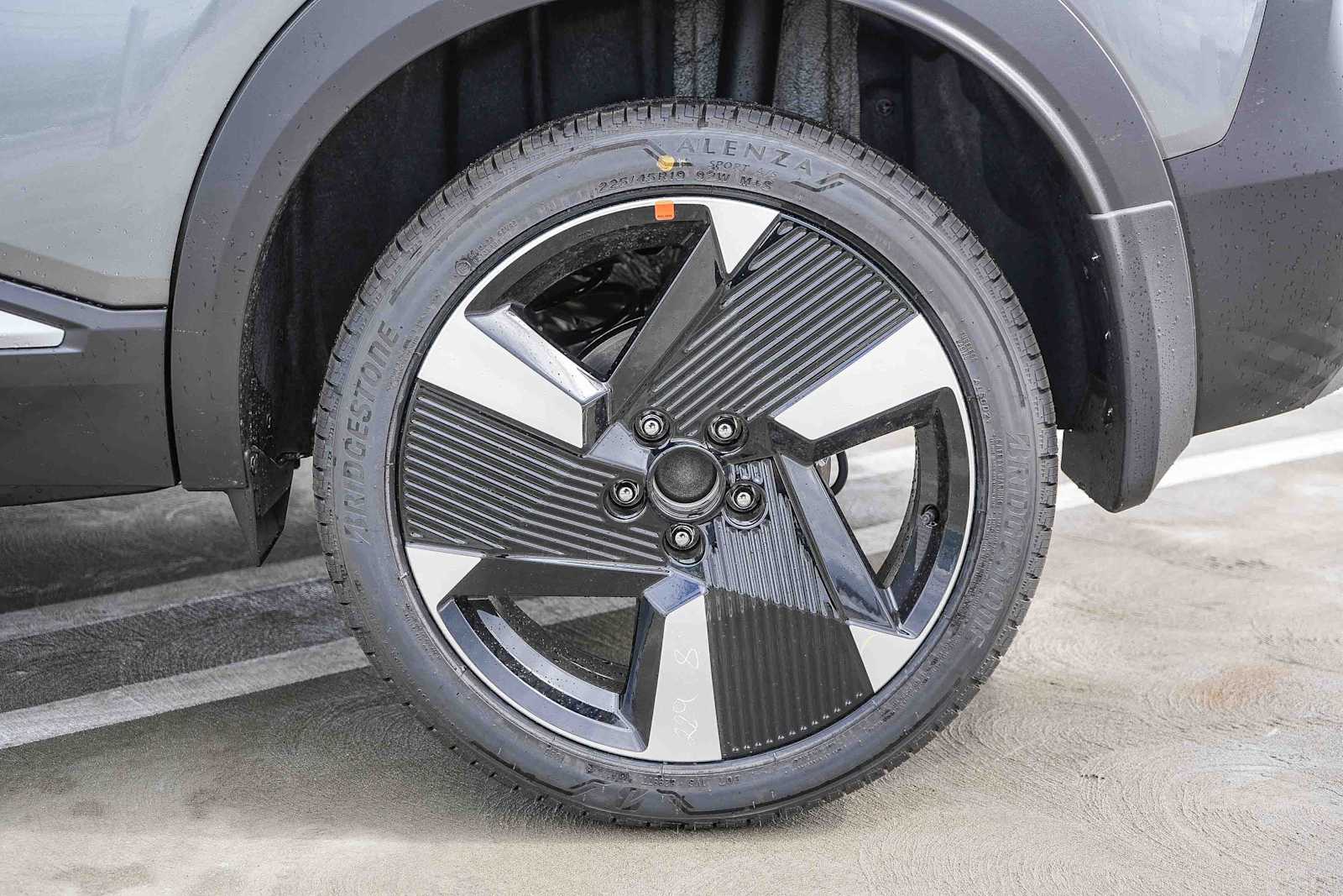 Thumbnail: 2026 Nissan Kicks - 10