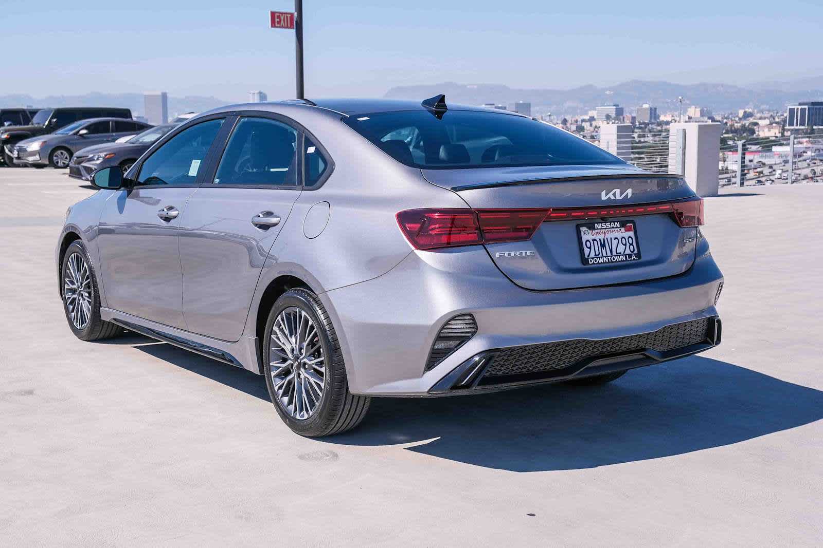 Thumbnail: 2023 Kia Forte - 6