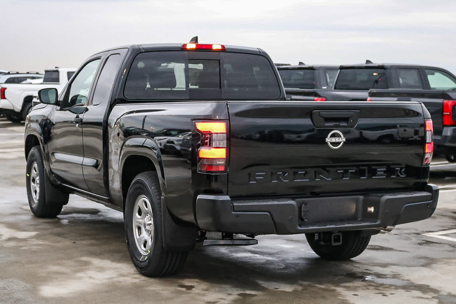 Thumbnail: 2026 Nissan Frontier - 8