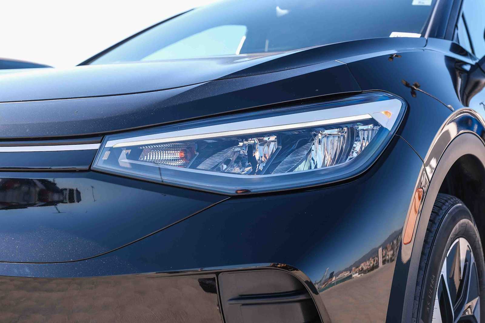 Thumbnail: 2022 Volkswagen ID.4 - 9