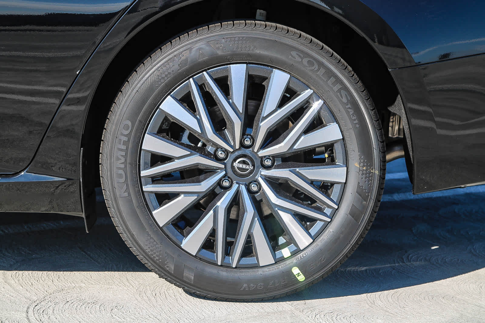 Thumbnail: 2025 Nissan Altima - 11