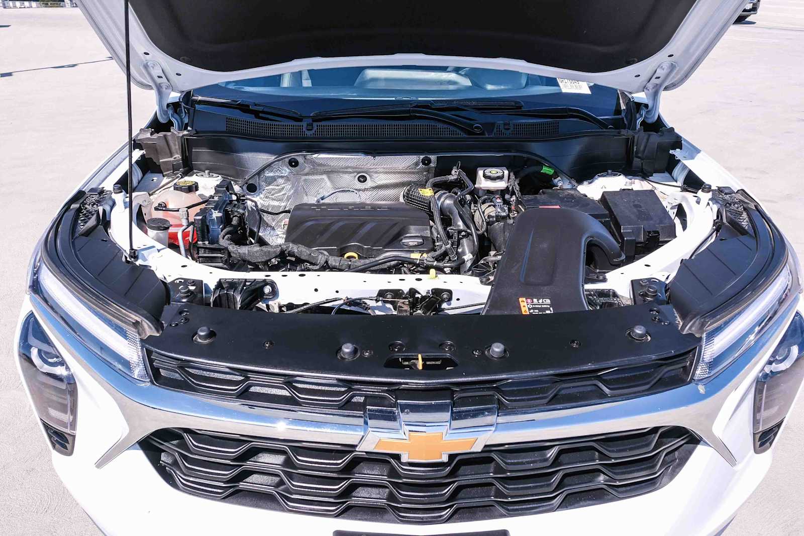 Thumbnail: 2025 Chevrolet Trax - 29