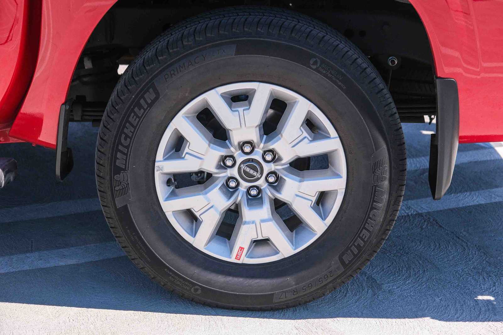 Thumbnail: 2023 Nissan Frontier - 9
