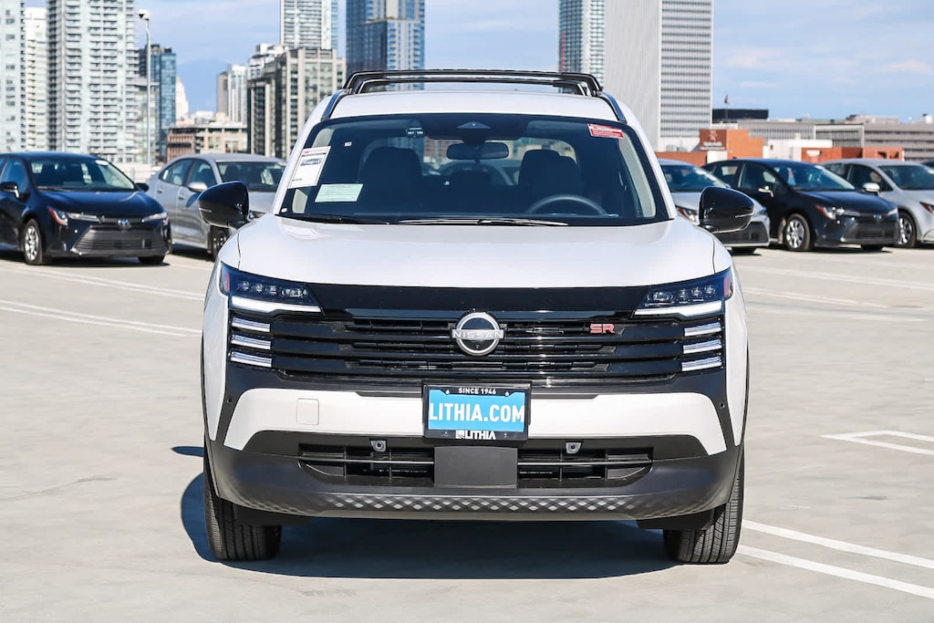 New 2026 Nissan Kicks SR SUV