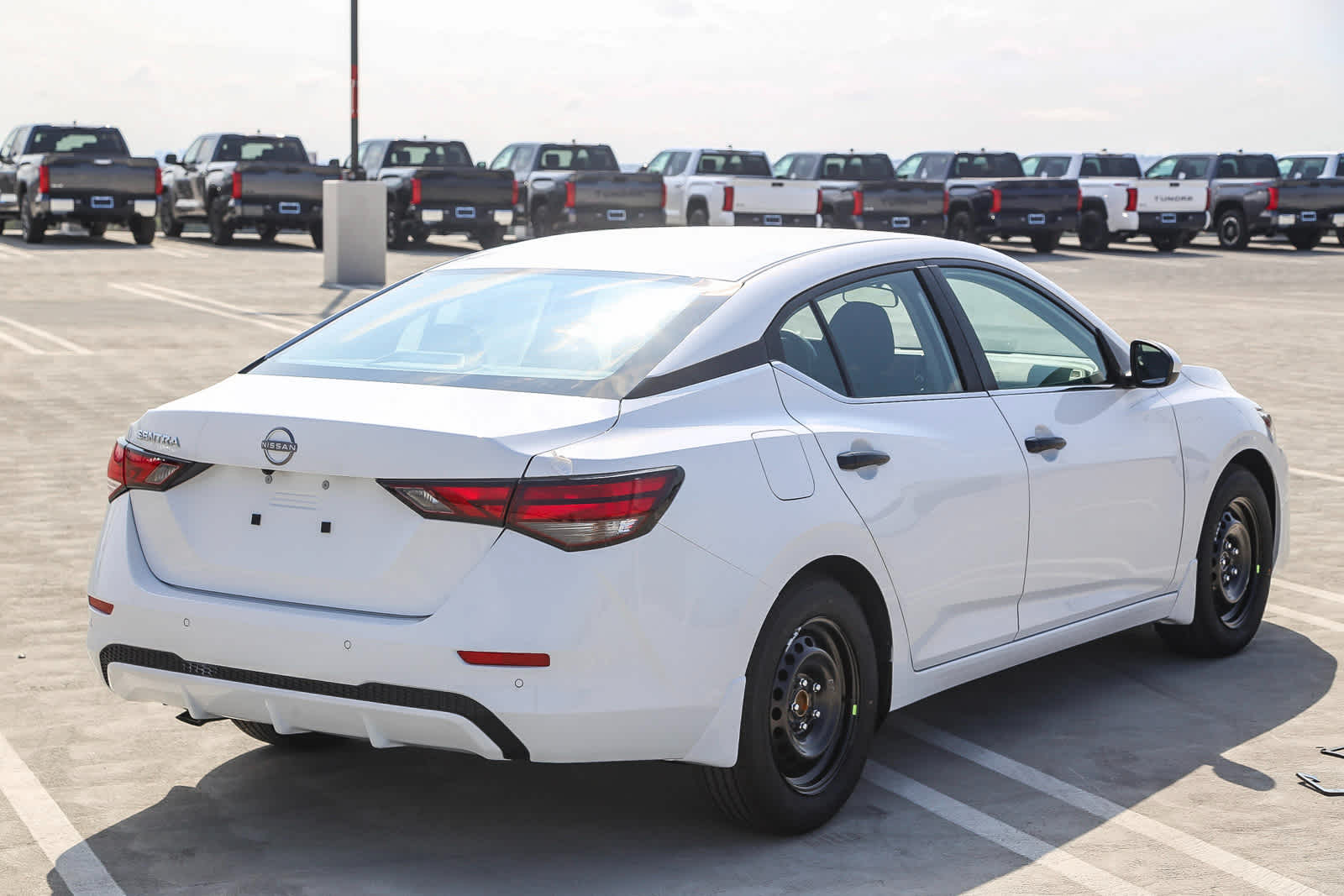 Thumbnail: 2025 Nissan Sentra - 5