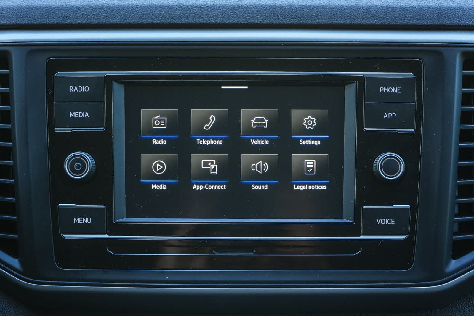 Thumbnail: 2021 Volkswagen Atlas - 13