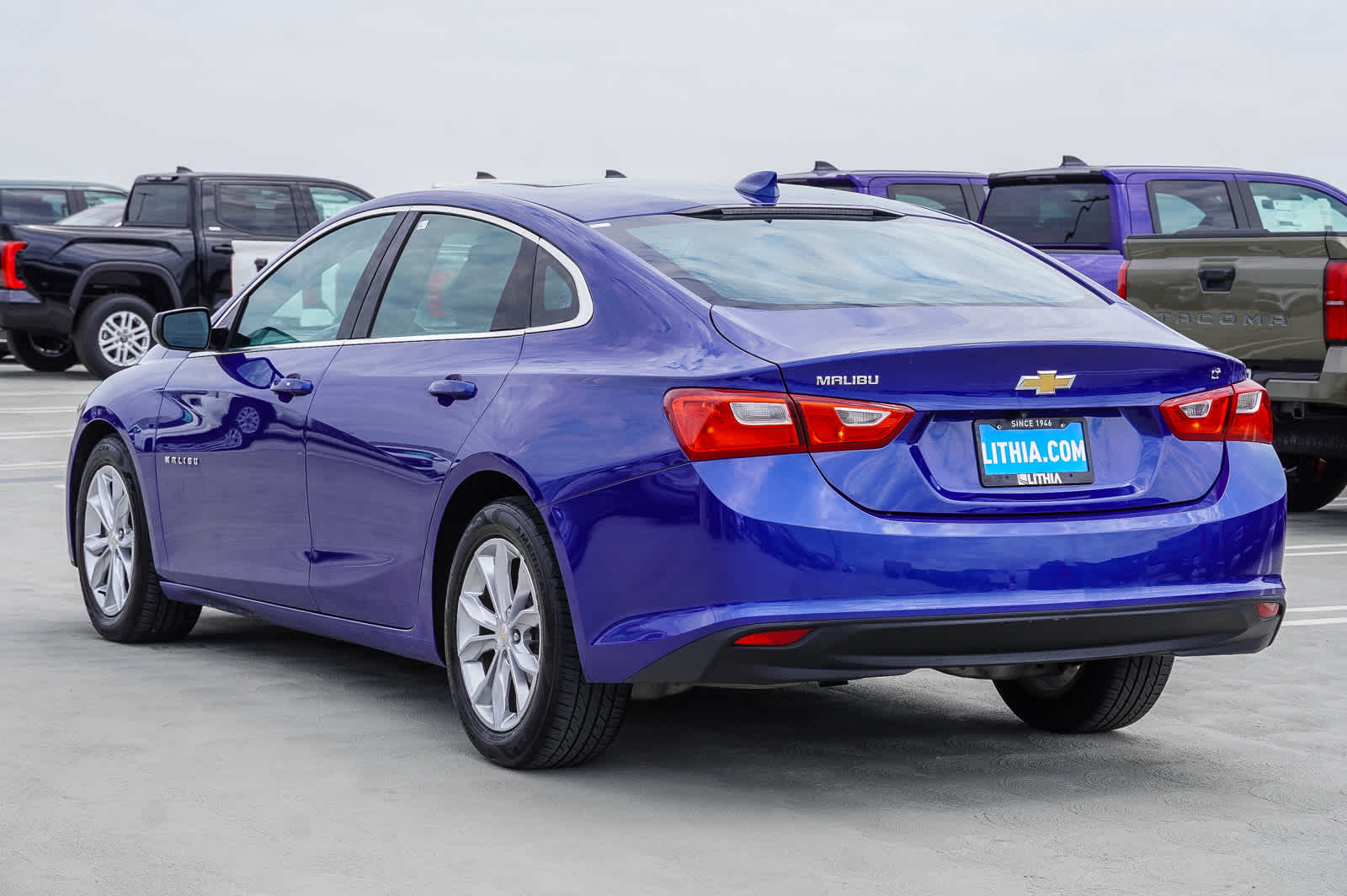 Thumbnail: 2023 Chevrolet Malibu - 6