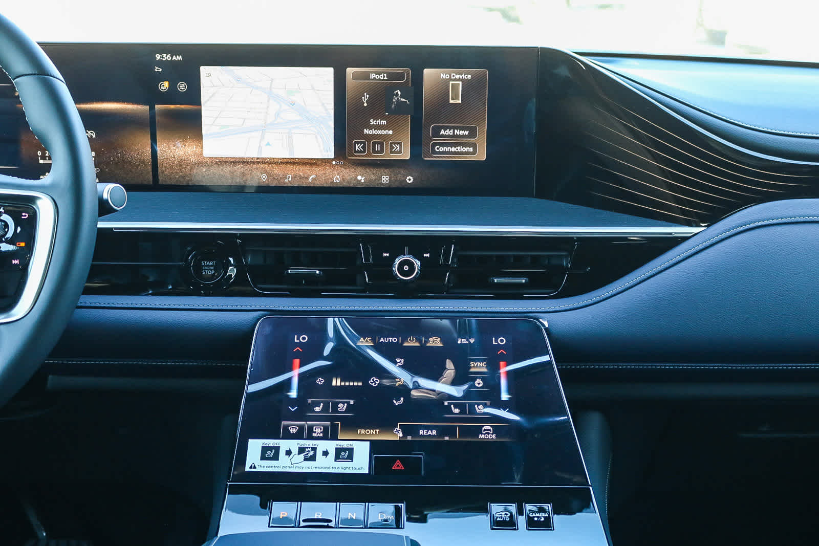 Thumbnail: 2026 INFINITI QX80 - 16