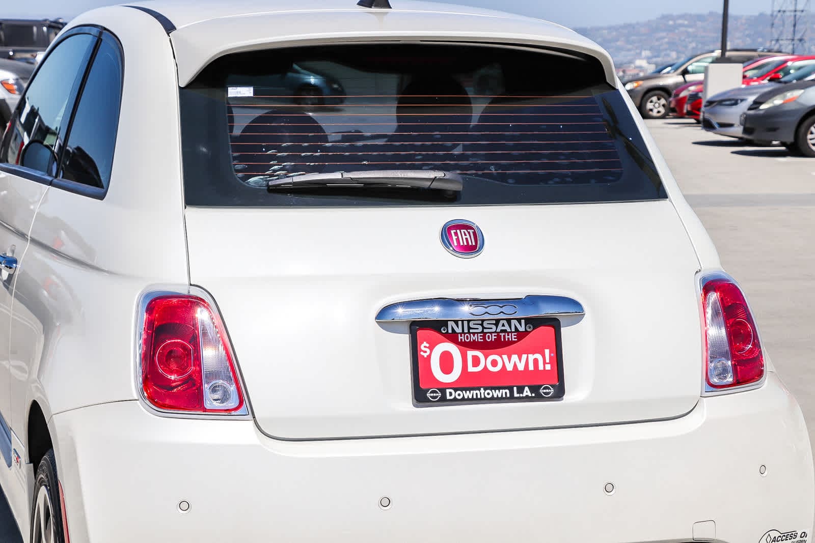 Thumbnail: 2016 Fiat 500e - 10
