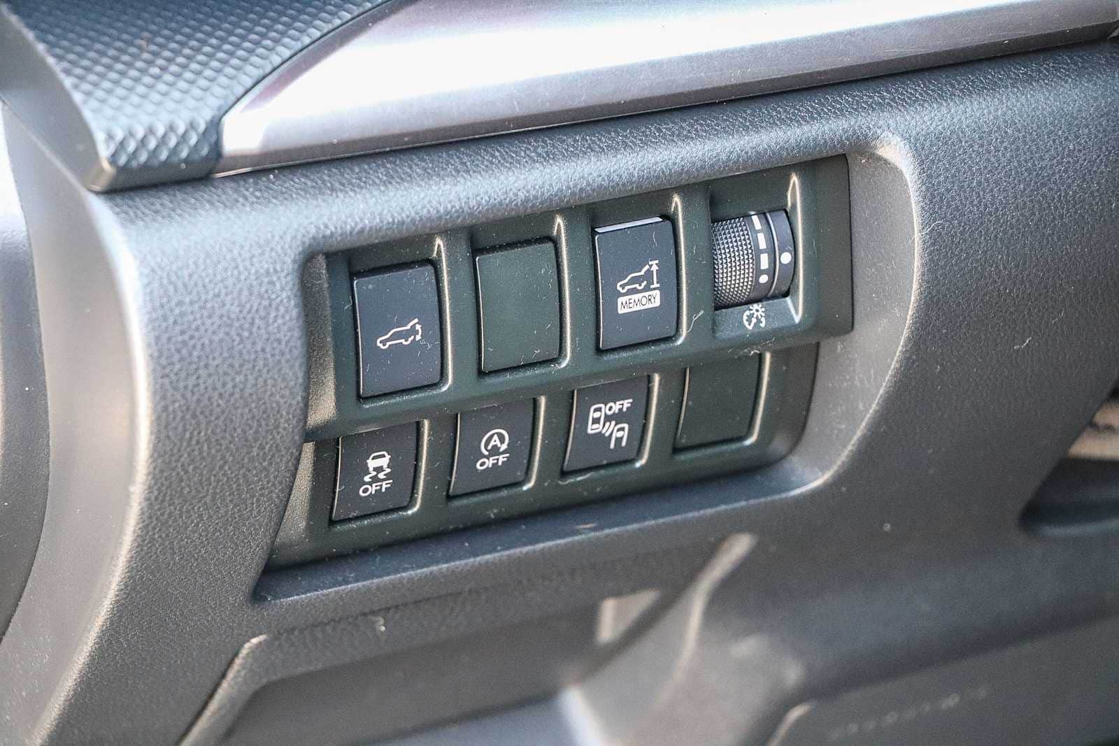 Thumbnail: 2020 Subaru Forester - 23