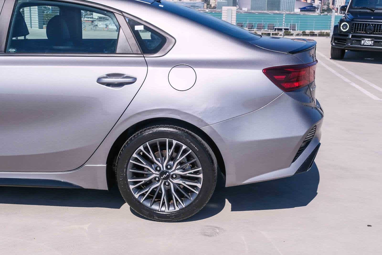 Thumbnail: 2023 Kia Forte - 8