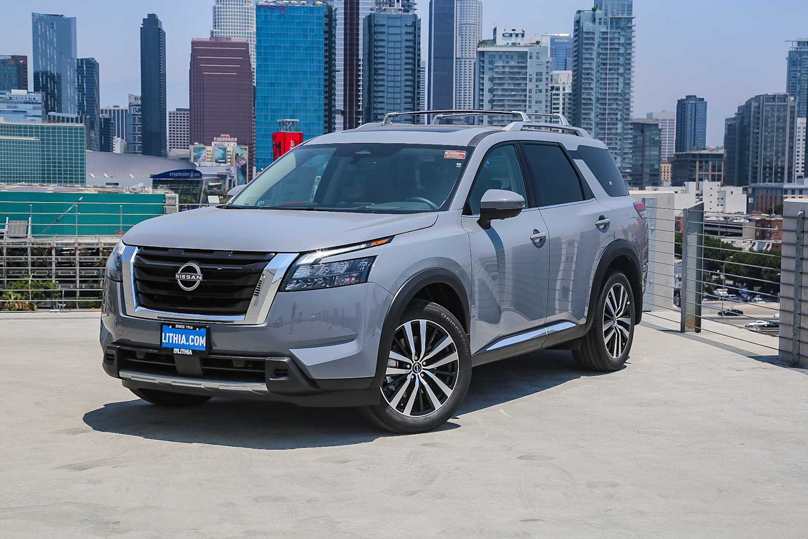 Thumbnail: 2025 Nissan Pathfinder - 1