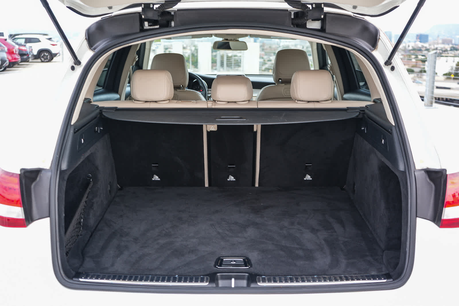 Thumbnail: 2019 Mercedes-Benz GLC - 31