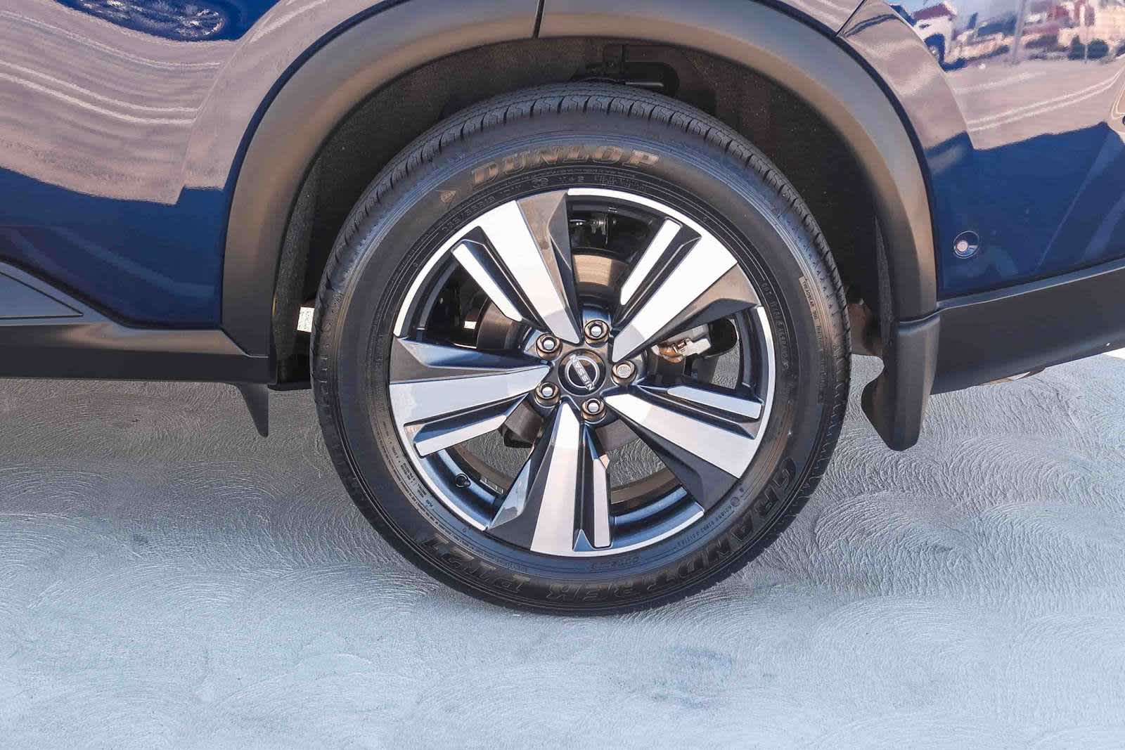 Thumbnail: 2025 Nissan Rogue - 8