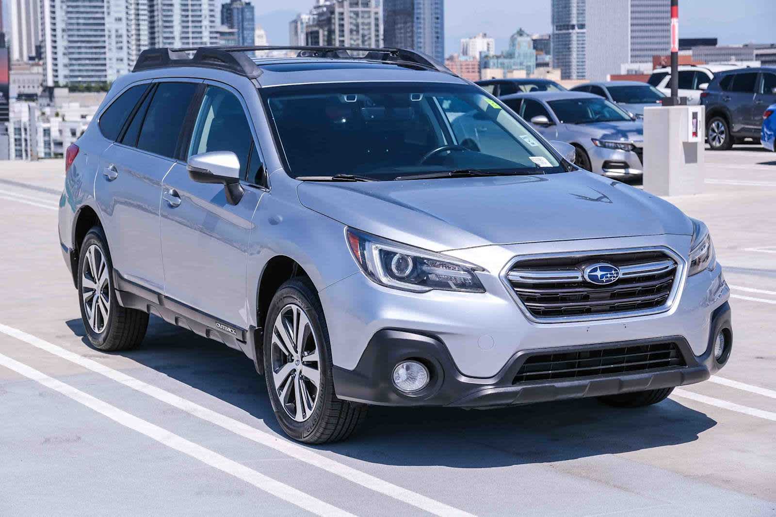 Thumbnail: 2019 Subaru Outback - 3