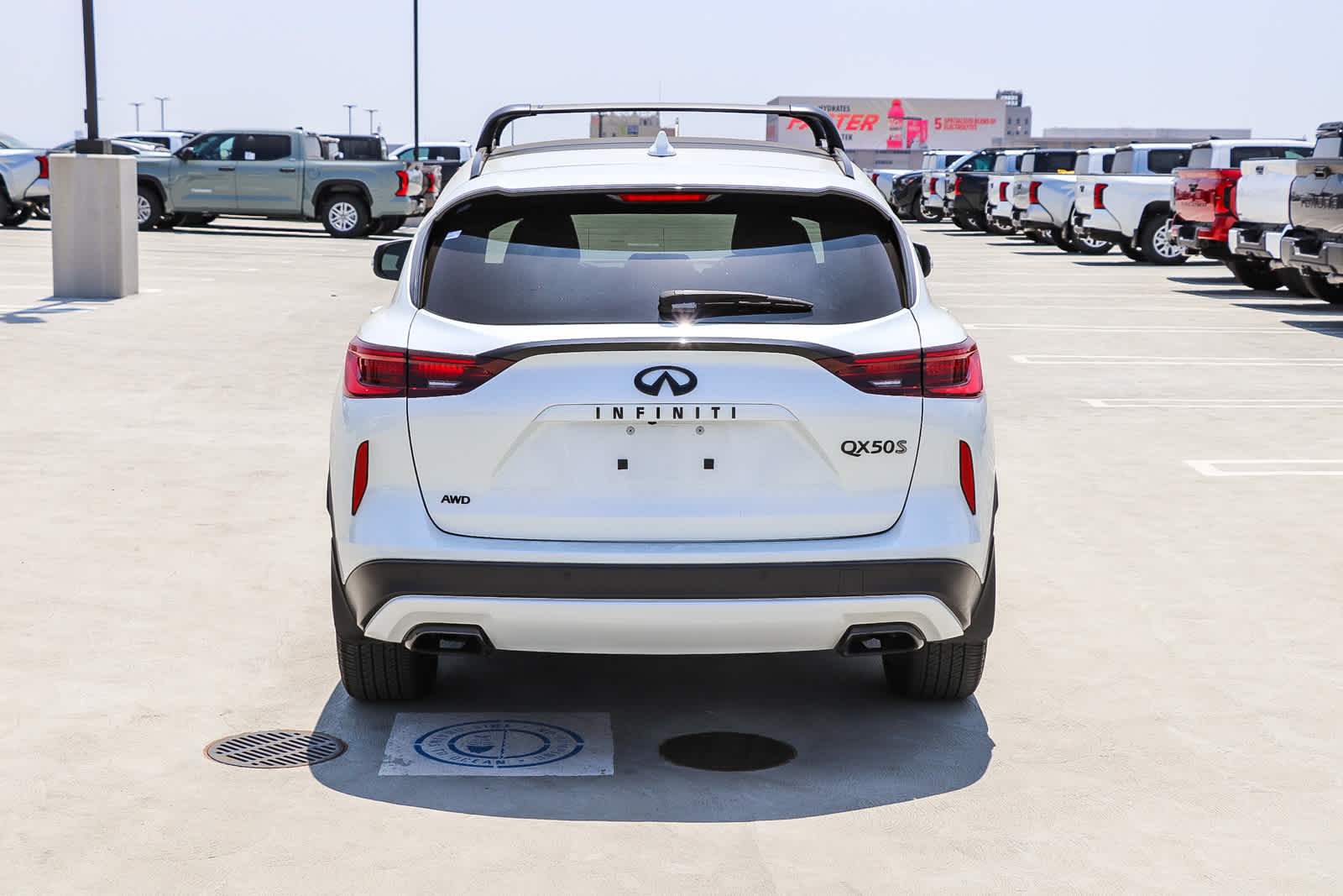 Thumbnail: 2025 INFINITI QX50 - 6