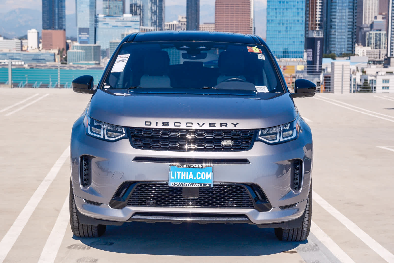 Thumbnail: 2021 Land Rover Discovery Sport - 2