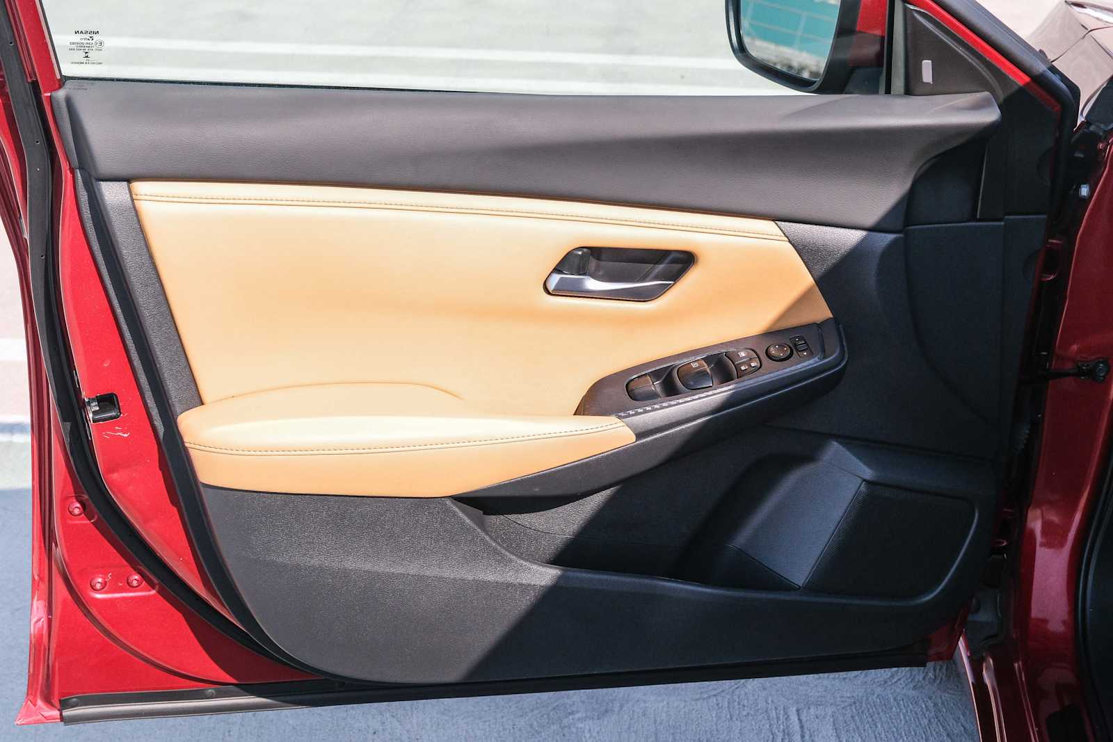 Thumbnail: 2023 Nissan Sentra - 22