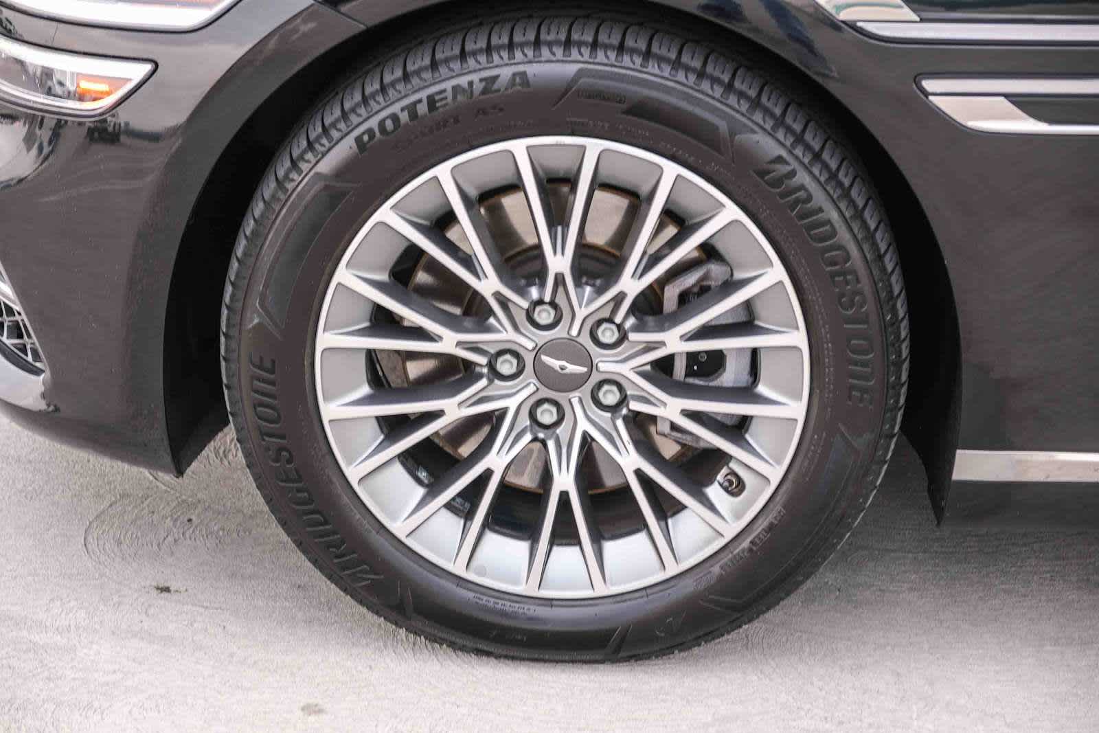 Thumbnail: 2023 Genesis G80 - 9