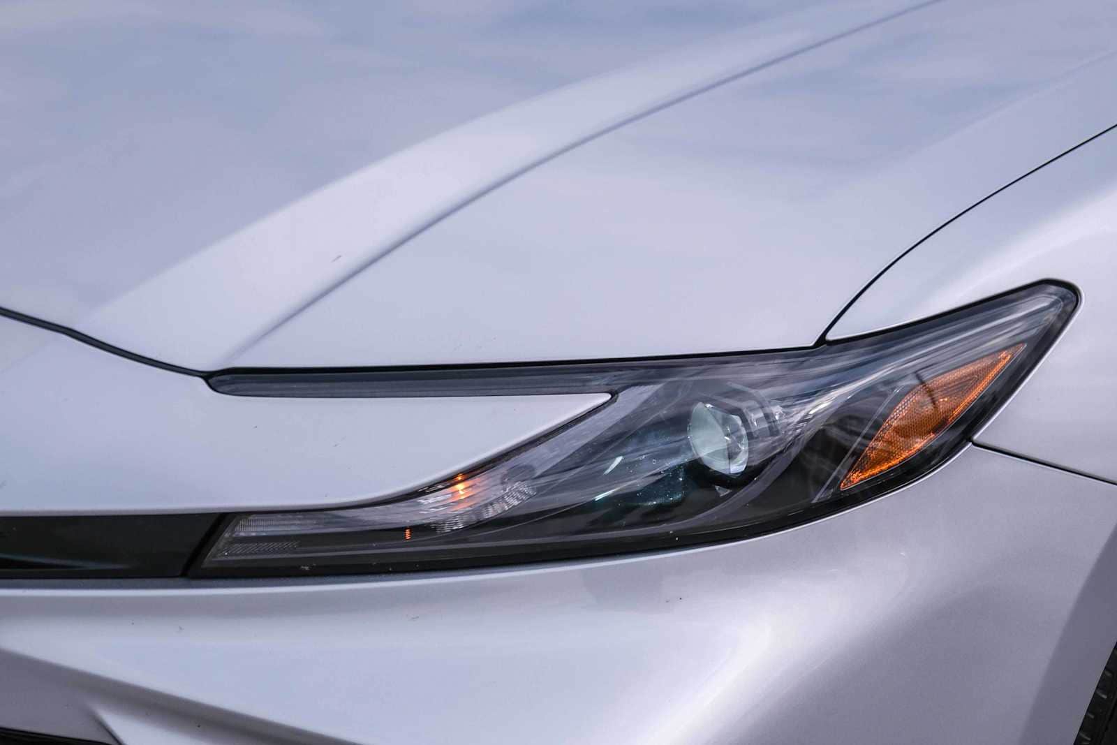 Thumbnail: 2025 Toyota Camry - 11