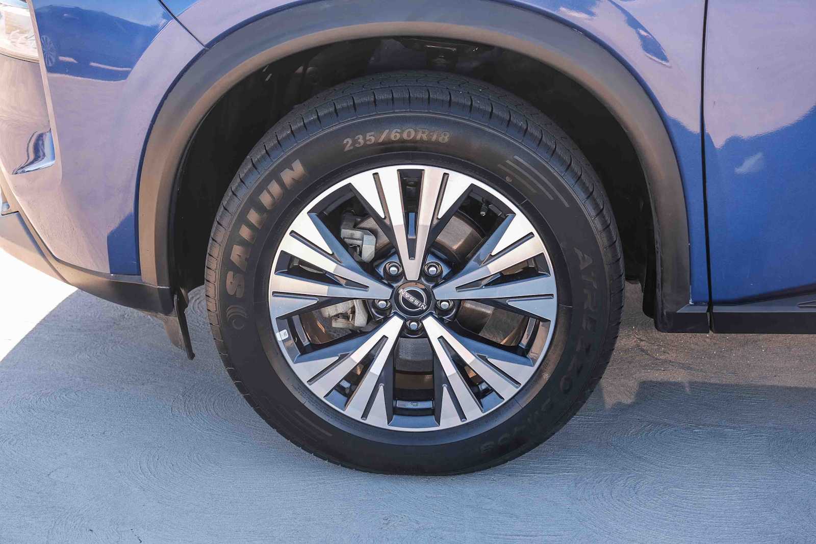 Thumbnail: 2023 Nissan Rogue - 9