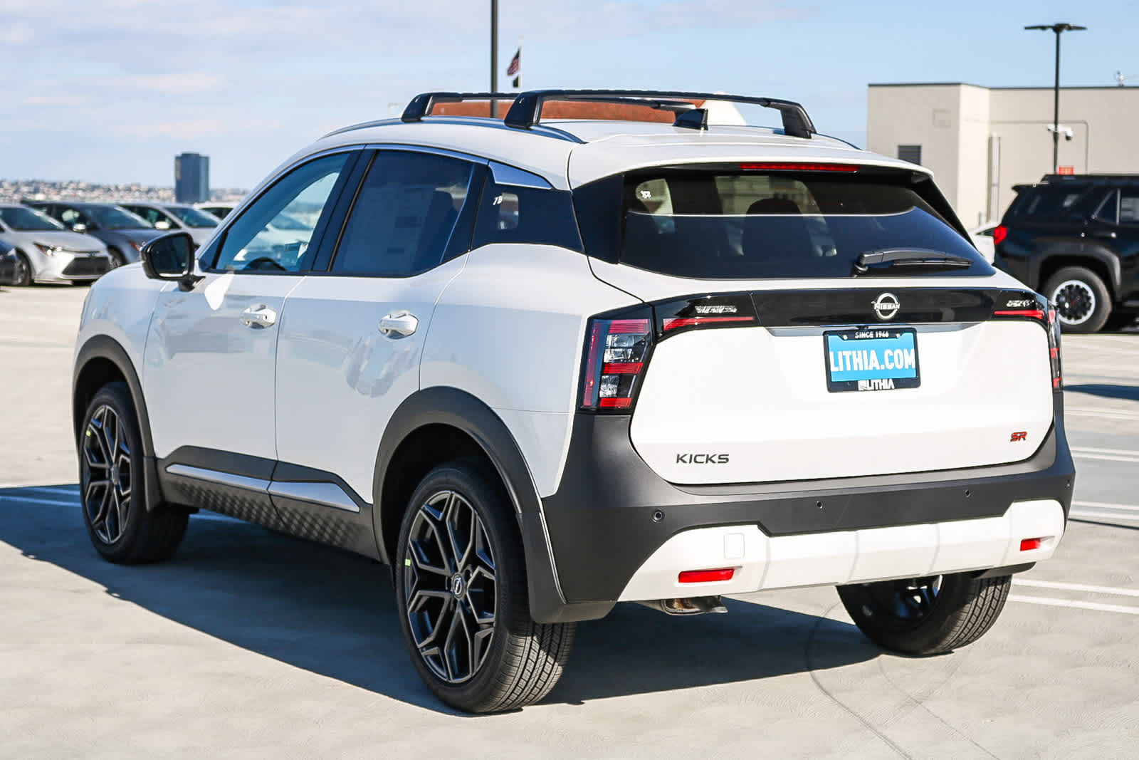 Thumbnail: 2026 Nissan Kicks - 8