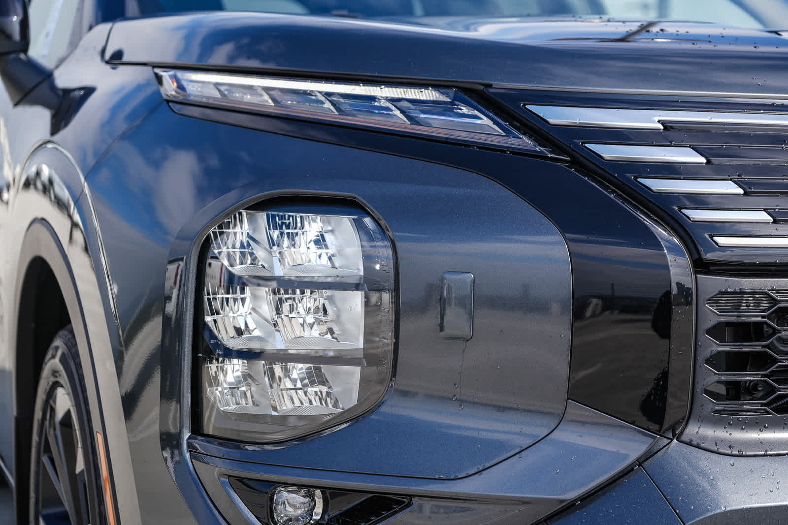 Thumbnail: 2026 Nissan Rogue - 3