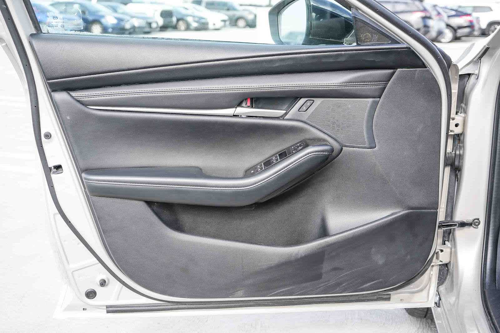 Thumbnail: 2025 Mazda Mazda3 - 21