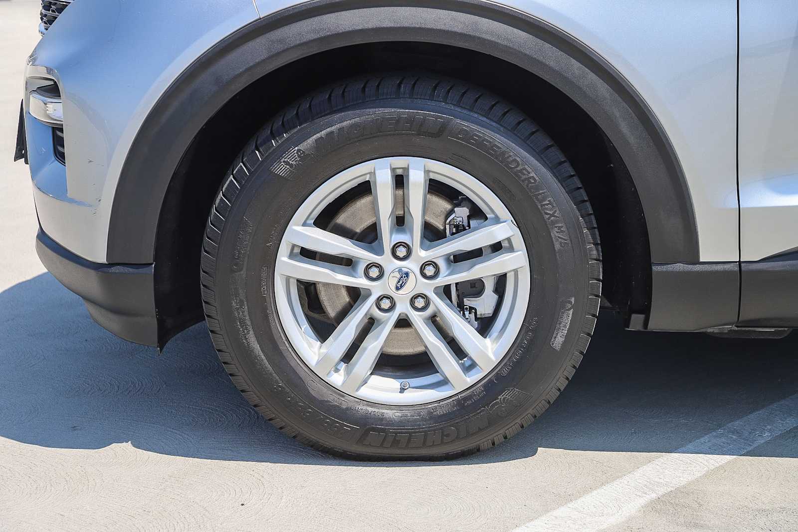 Thumbnail: 2021 Ford Explorer - 5