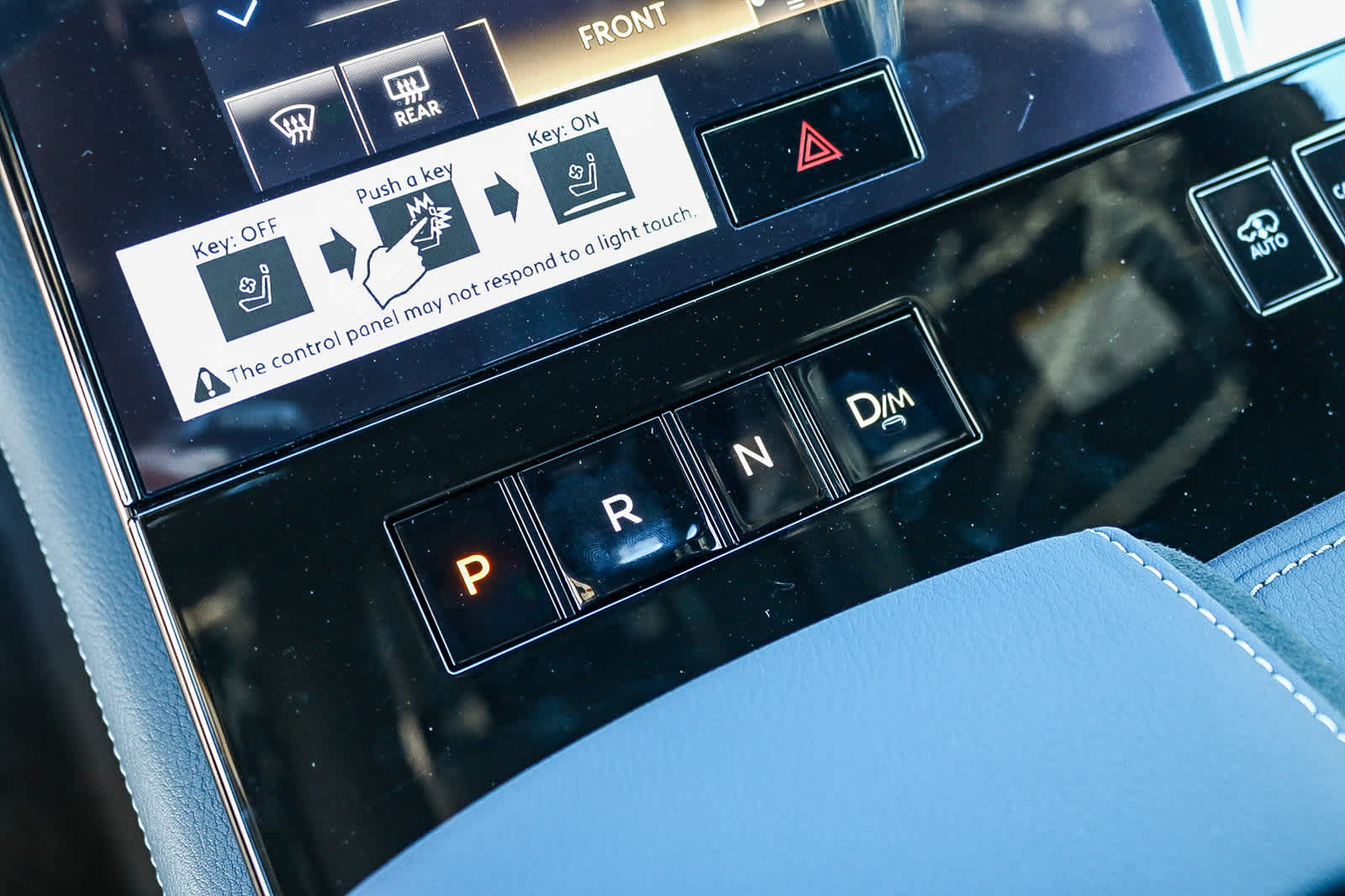 Thumbnail: 2026 INFINITI QX80 - 24