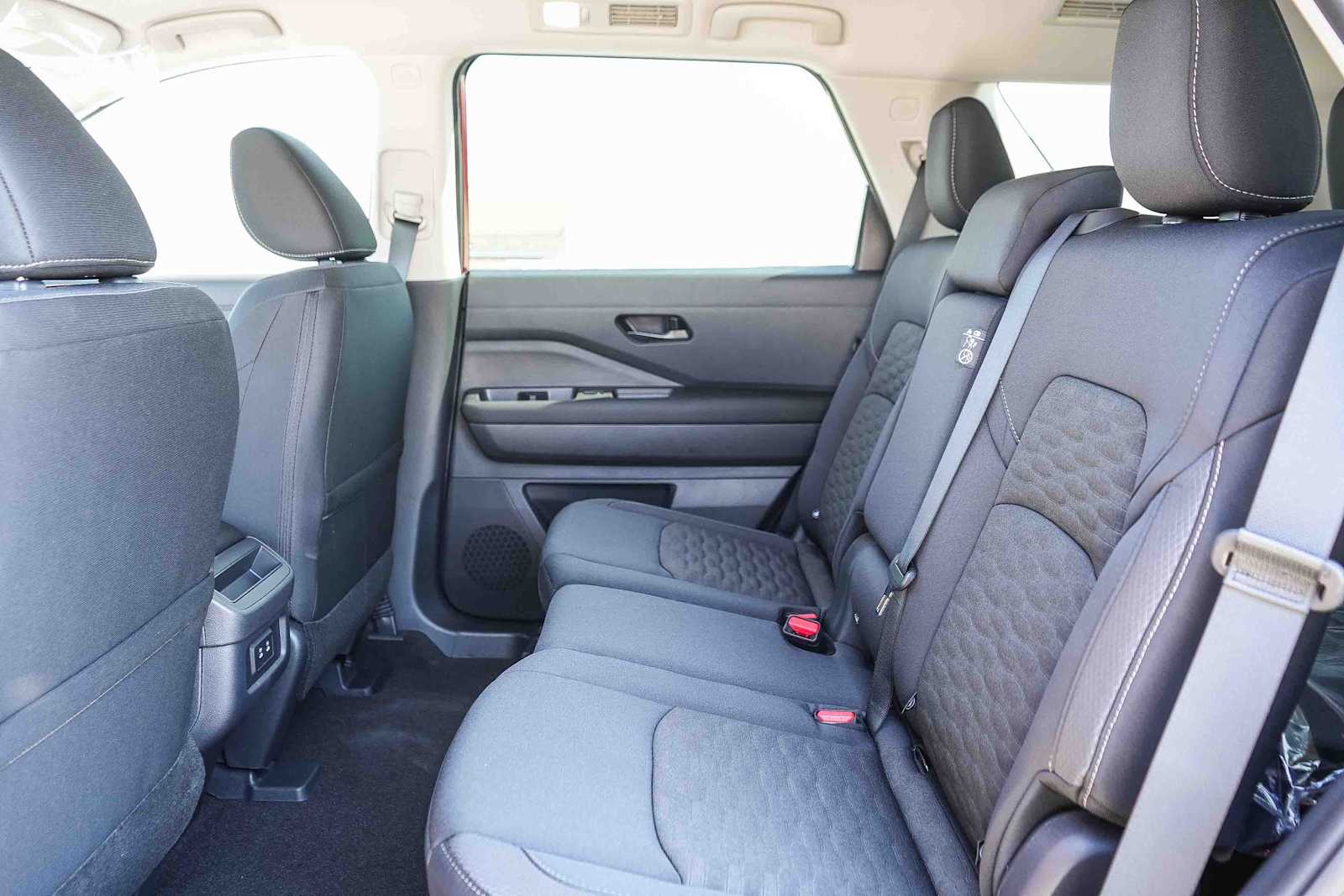 Thumbnail: 2026 Nissan Pathfinder - 20
