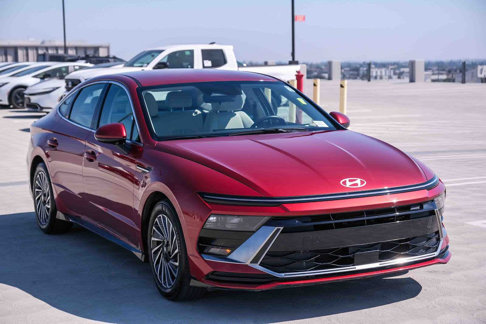 Thumbnail: 2025 Hyundai Sonata - 3