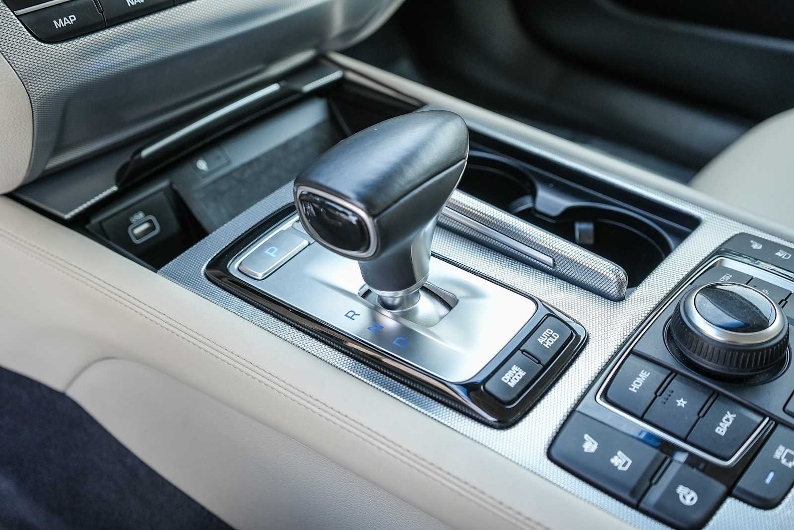 Thumbnail: 2020 Genesis G80 - 19