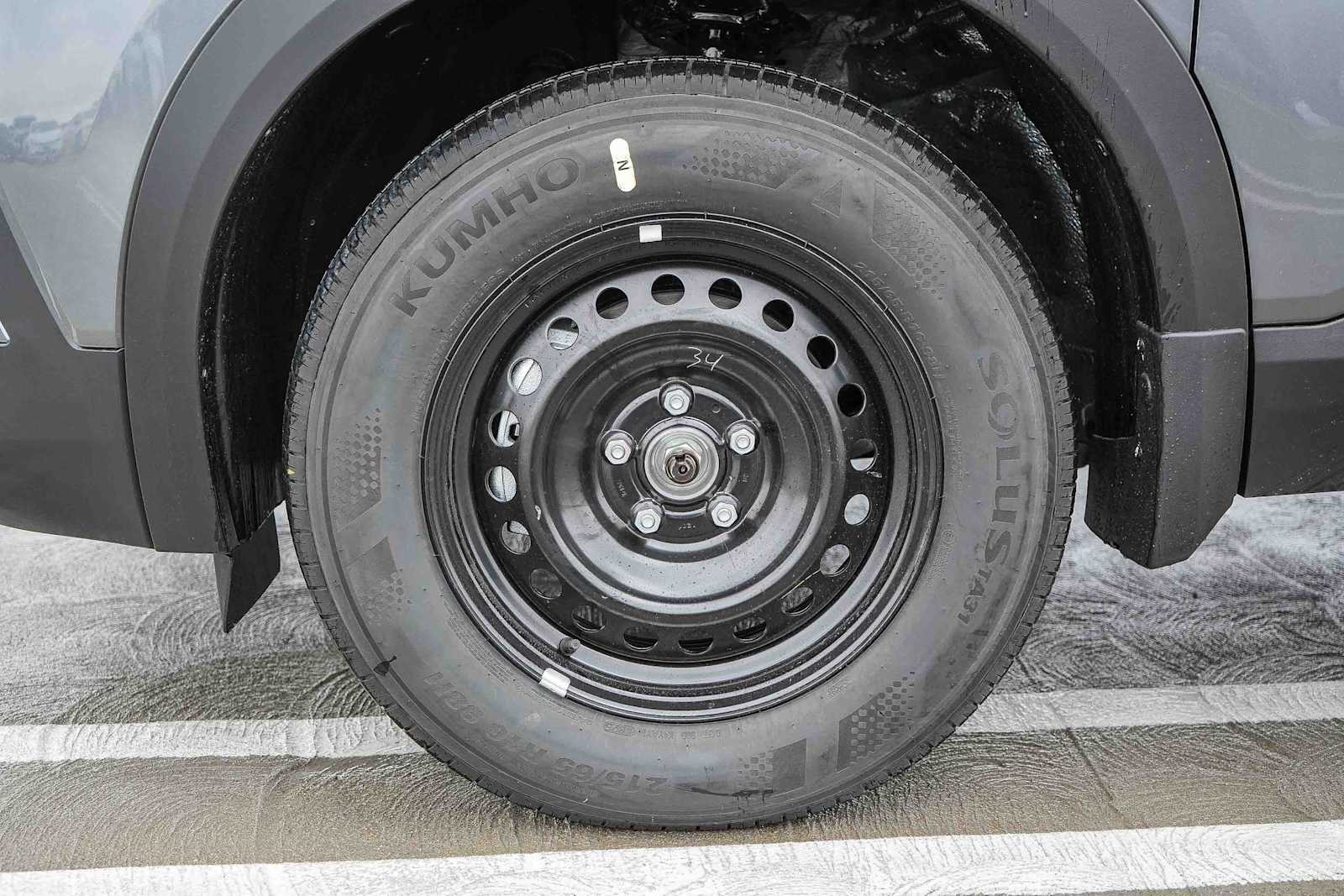 Thumbnail: 2026 Nissan Kicks - 11